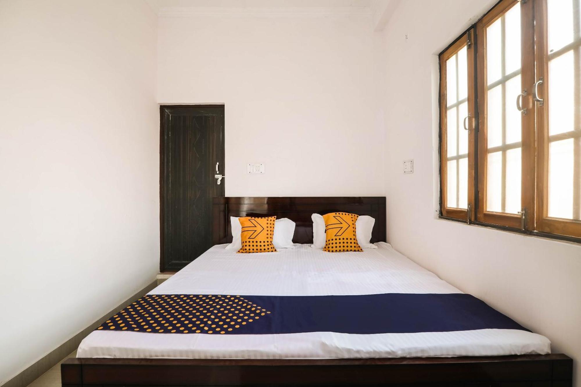 Spot On 76421 Kuldeep Inn Bheta 외부 사진